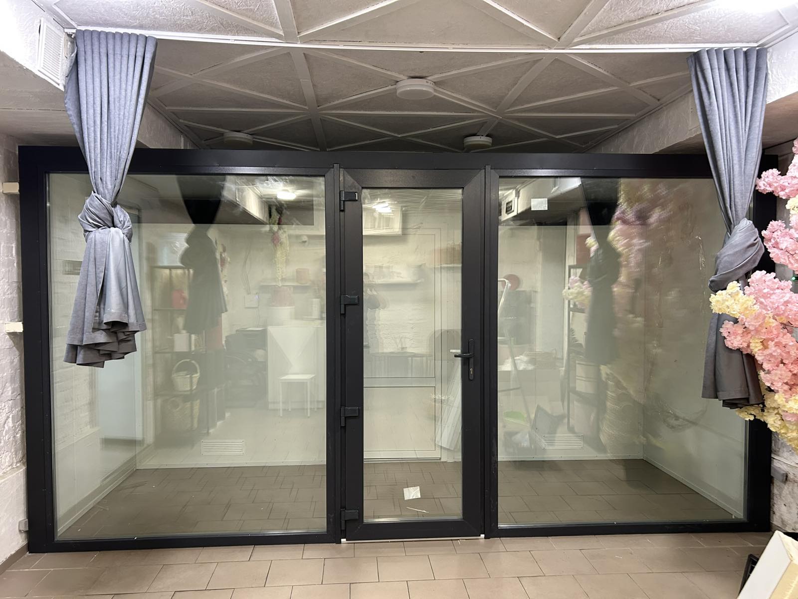 Камера холодильна для квітів