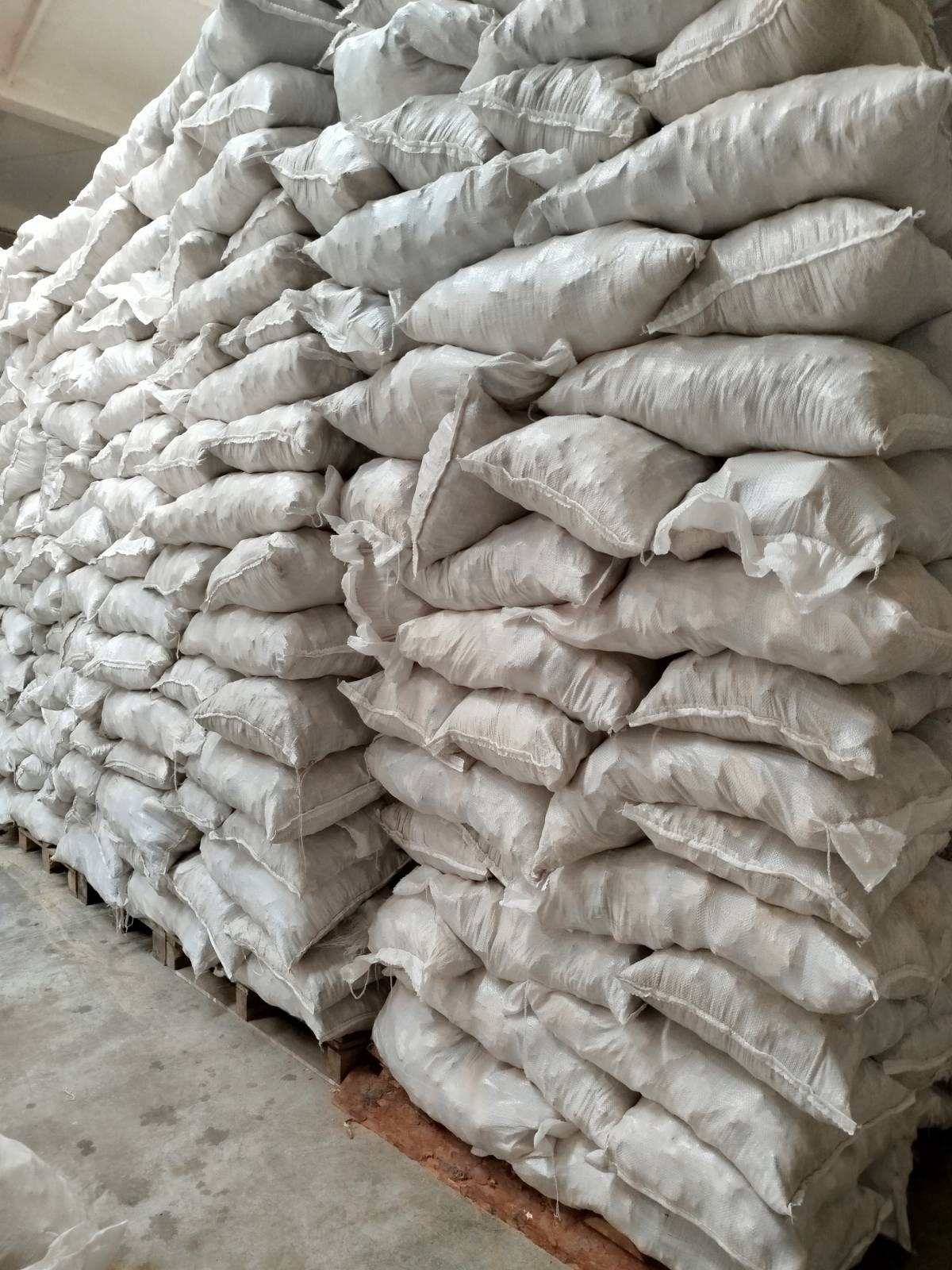 Сухарі для корму тварин