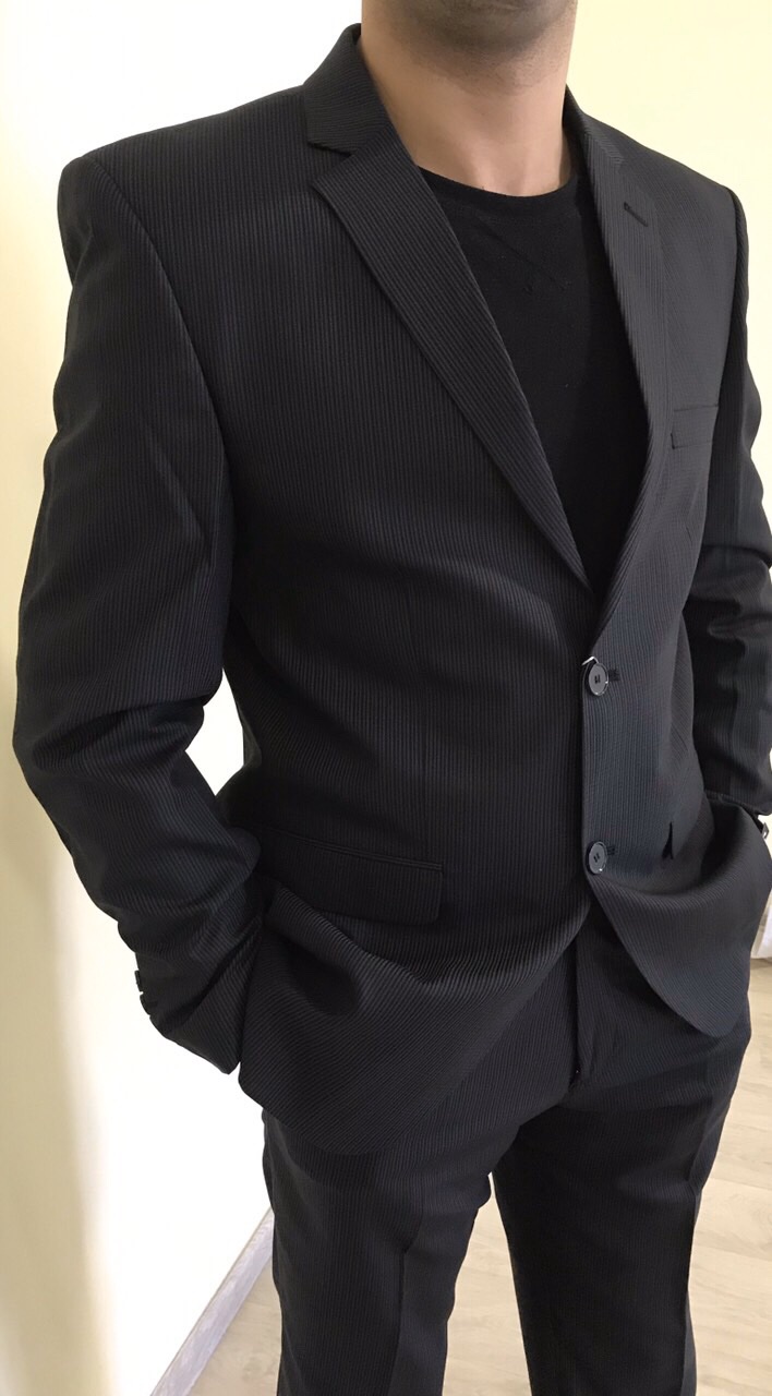 Чоловічий костюм